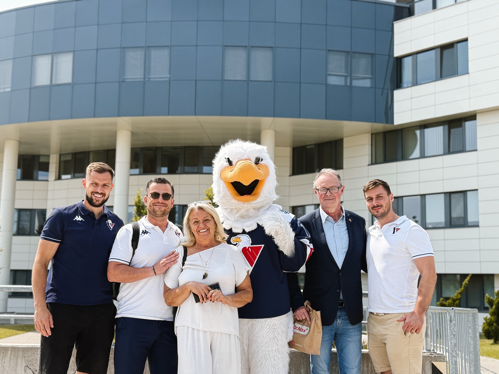 NDKC_HCSLOVAN_OPAT_POMAHA